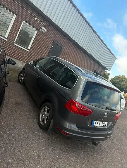 Seat Alhambra 2014 photo 4