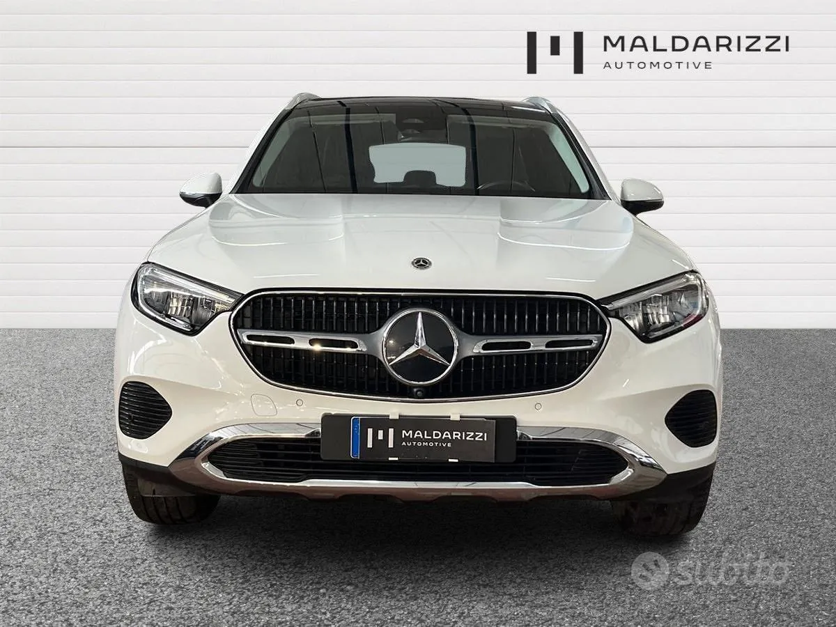 Mercedes-Benz Glc 2023 photo 2
