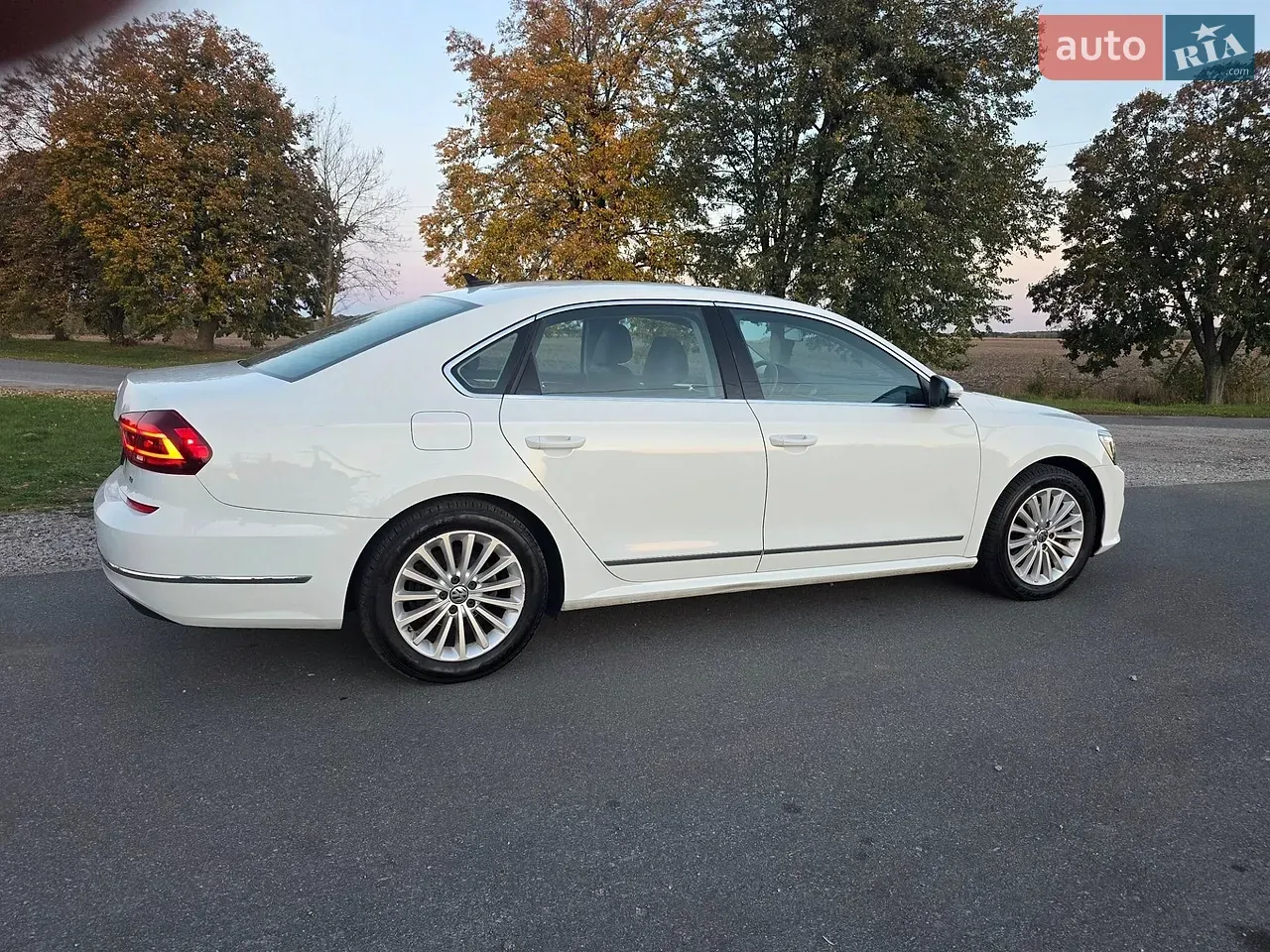 Volkswagen Passat 2016 photo 4