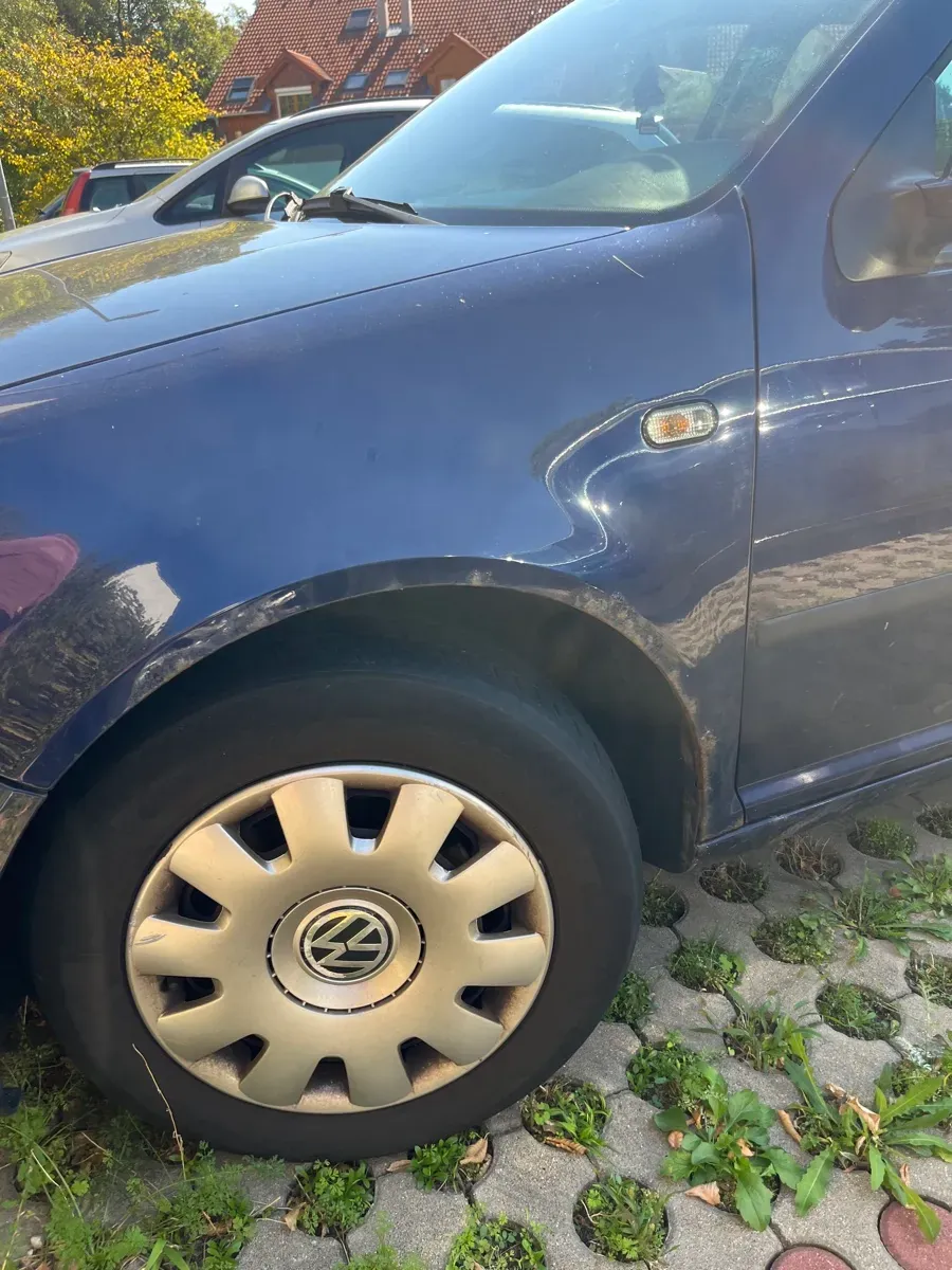 Volkswagen Golf 2002 photo 2