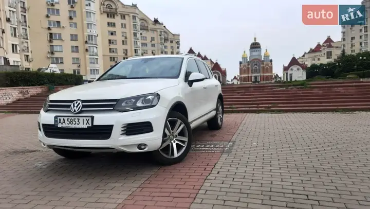 Volkswagen Touareg