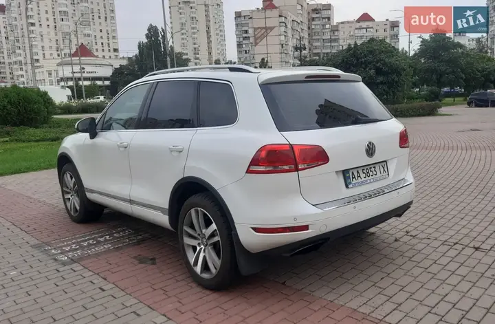 Volkswagen Touareg 2013 photo 5