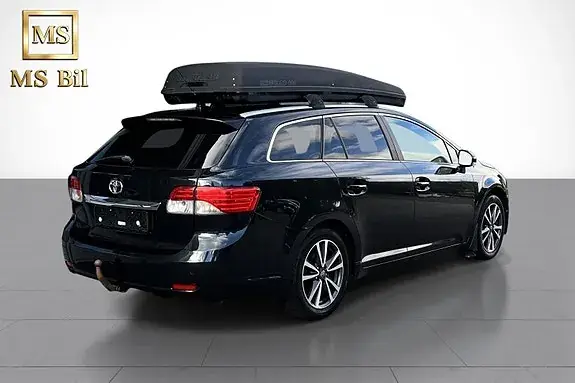 Toyota Avensis 2014 photo 5