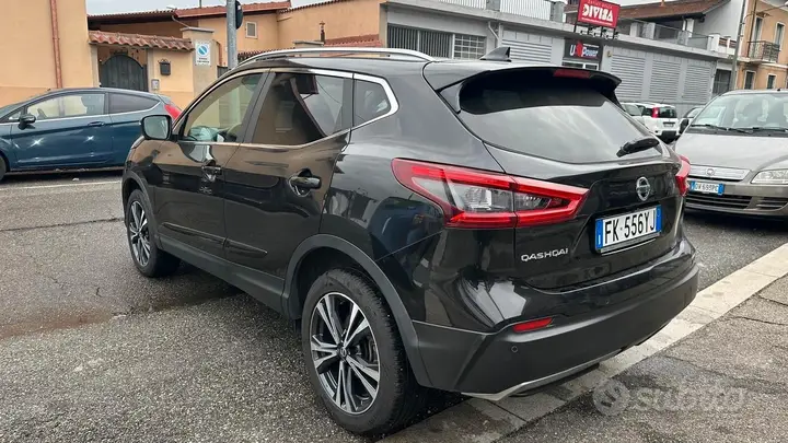 Nissan Qashqai 2017 photo 2