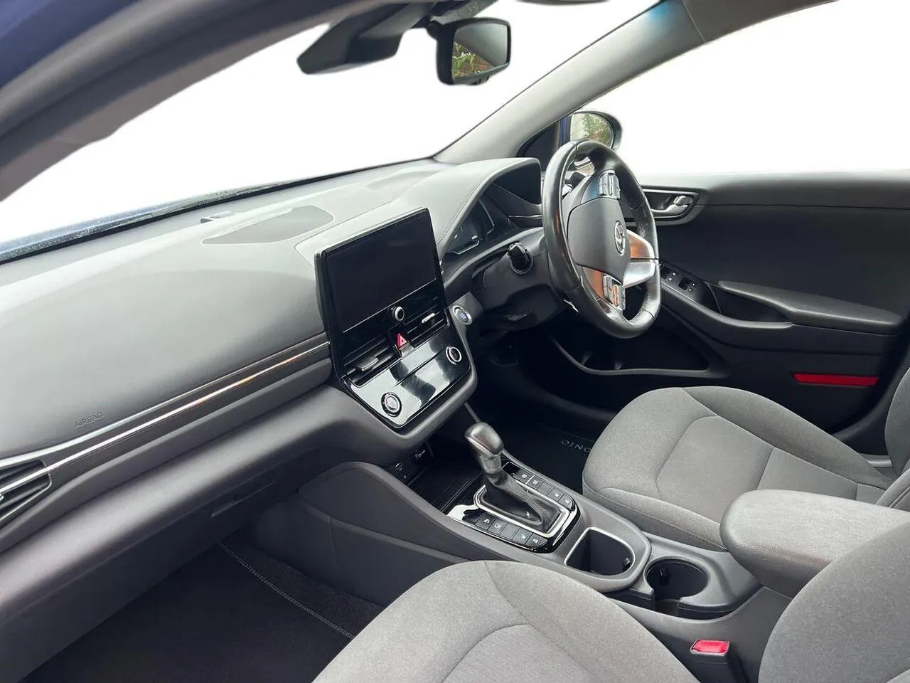 Hyundai Ioniq 2021 photo 3