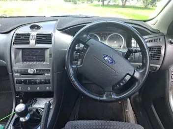 Ford Falcon 2005 photo 5