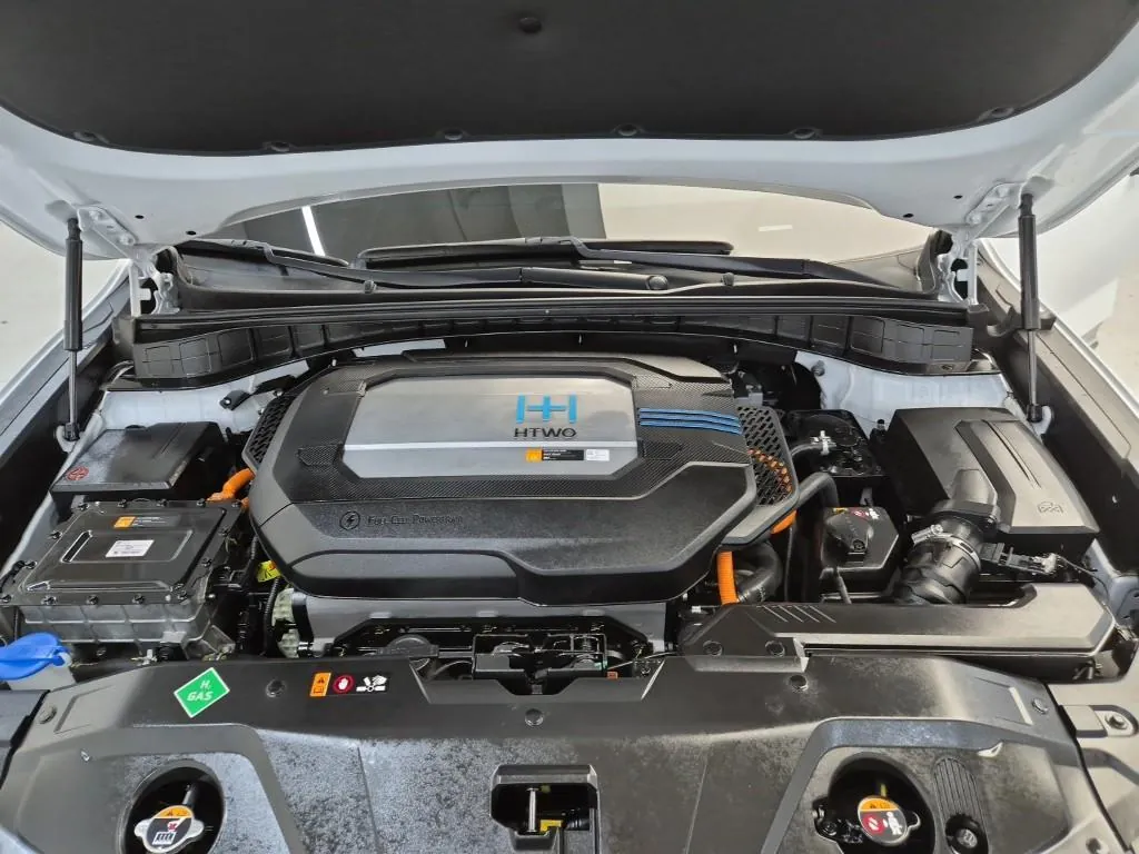 Hyundai Nexo 2023 photo 5