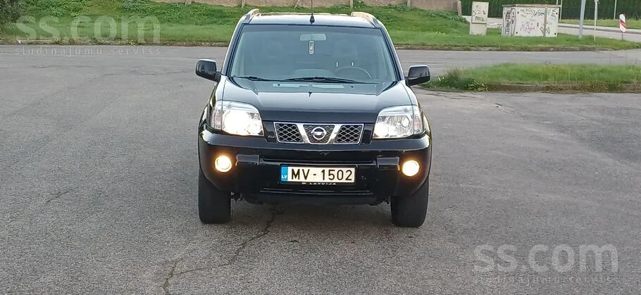 Nissan X-Trail 2004 photo 3