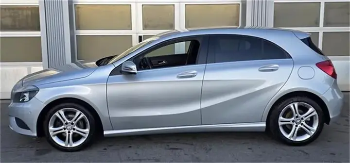 Mercedes-Benz A-Class 2013 photo 2