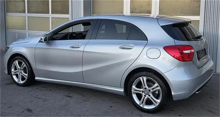 Mercedes-Benz A-Class 2013 photo 3