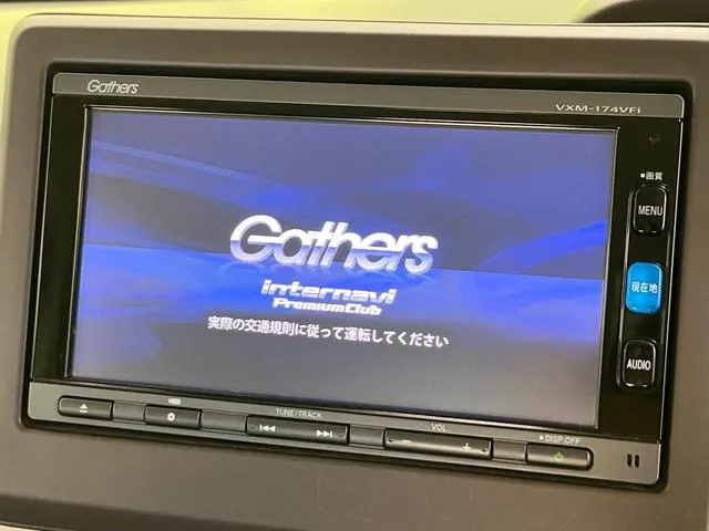 Honda N-Box 2017 photo 3