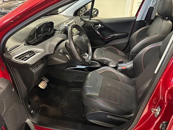 Peugeot 2008 2017 photo 3