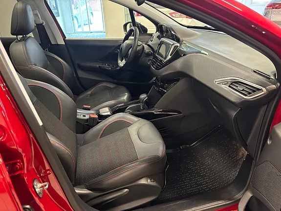Peugeot 2008 2017 photo 5