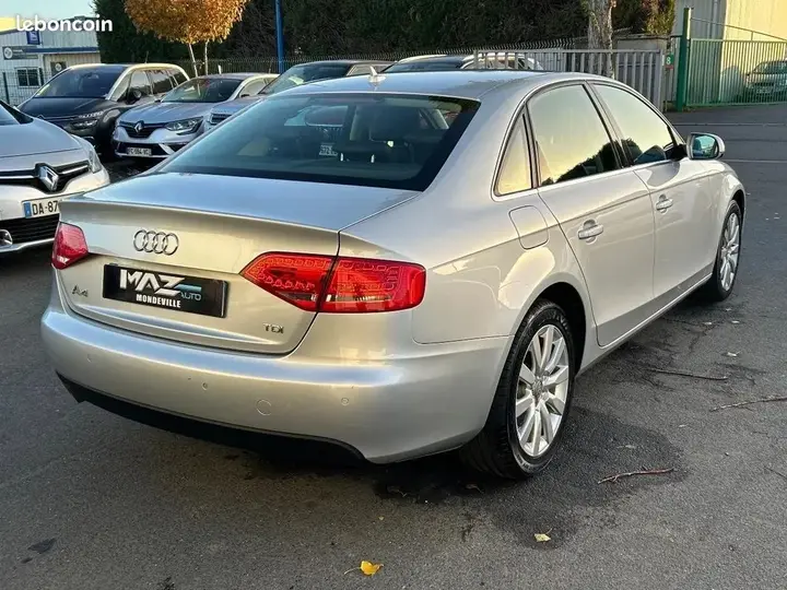 Audi A4 2012 photo 5