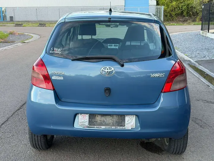 Toyota Yaris 2007 photo 5