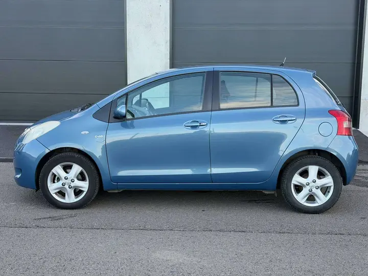 Toyota Yaris 2007 photo 3