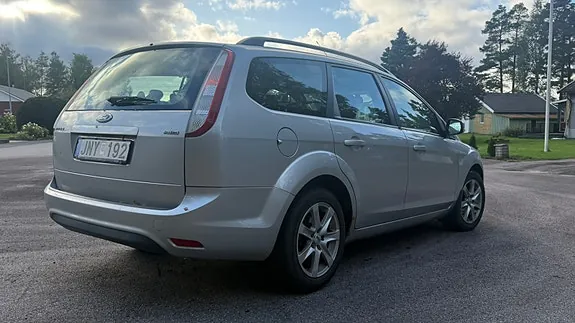 Ford Focus 2009 photo 5