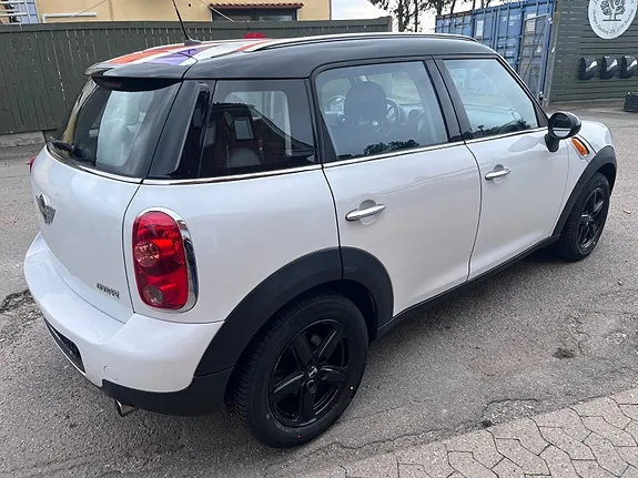Mini Countryman 2011 photo 3