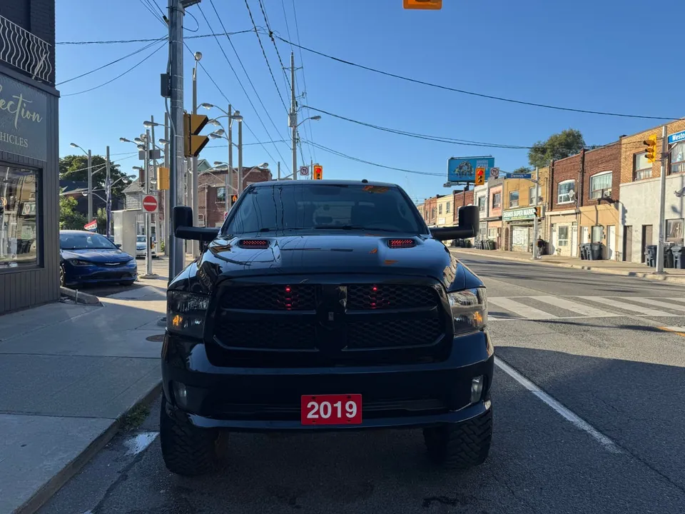 Dodge Ram 1500 2019 photo 2