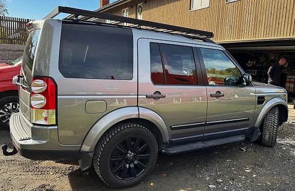 Land Rover Discovery 4 2012 photo 4