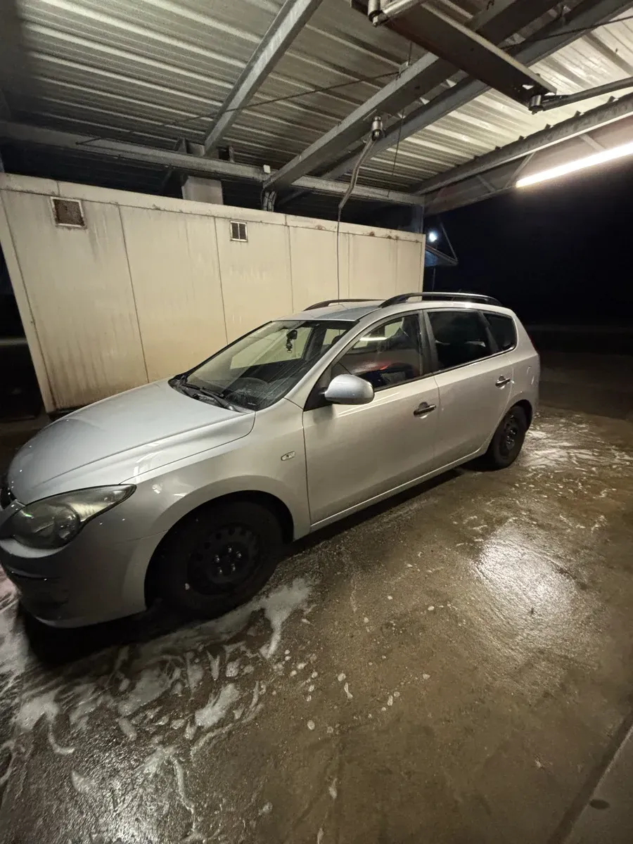 Hyundai I30 2009 photo 3