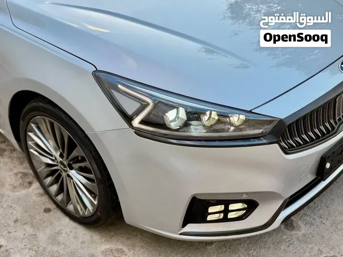 Kia Cadenza 2018 photo 3