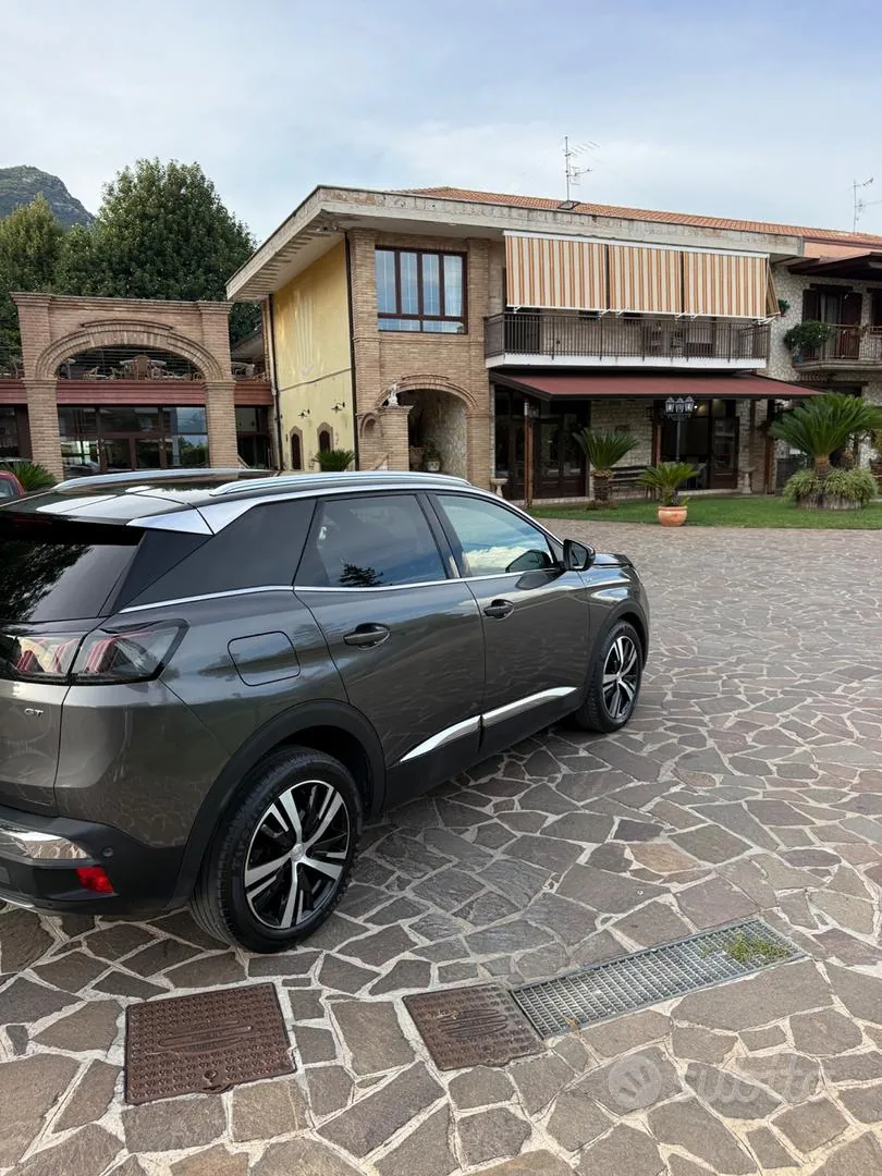 Peugeot 3008 2022 photo 2