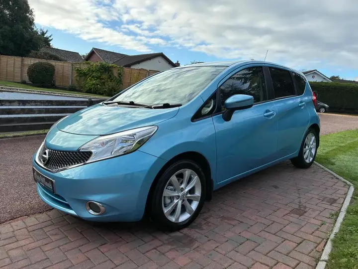 Nissan Note 2016 photo 2