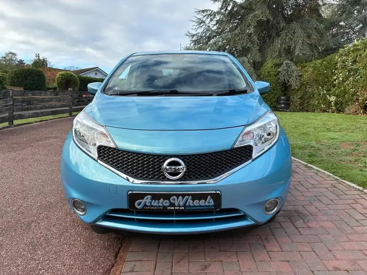 Nissan Note 2016 photo 5
