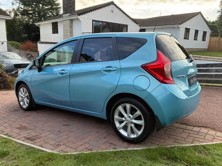 Nissan Note 2016 photo 4