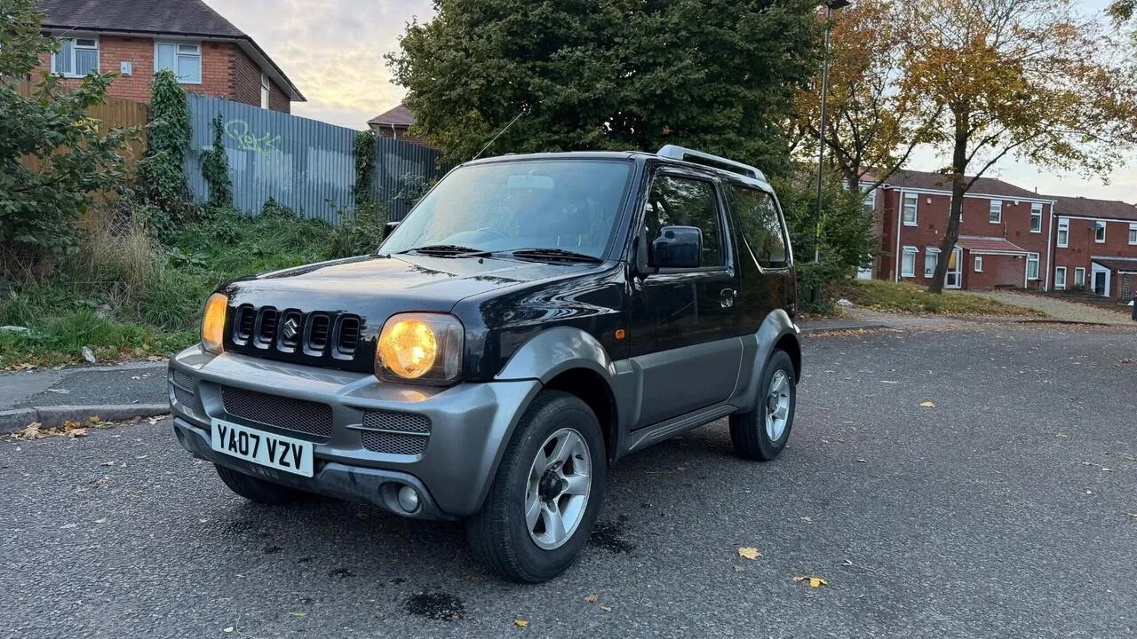 Suzuki Jimny 2007 photo 2