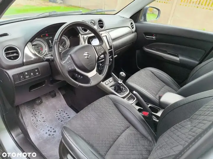 Suzuki Vitara 2021 photo 3