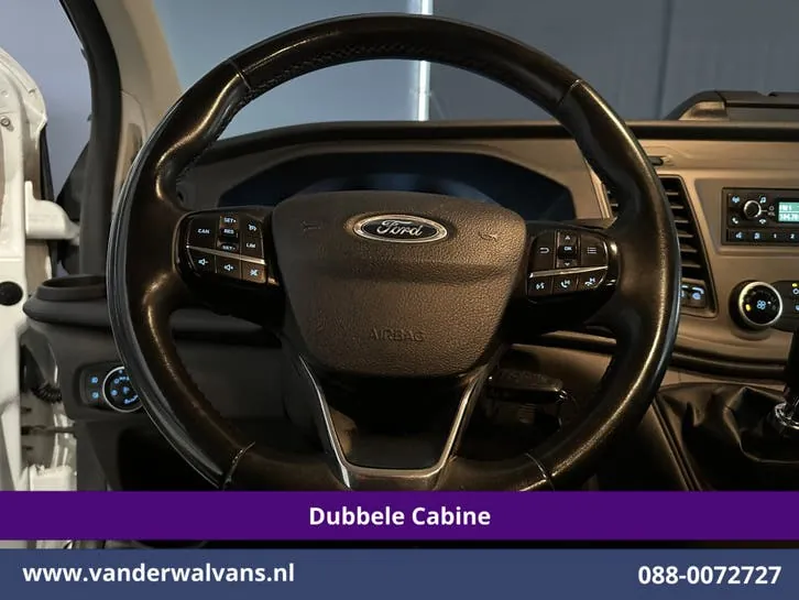 Ford Transit Custom 2023 photo 3