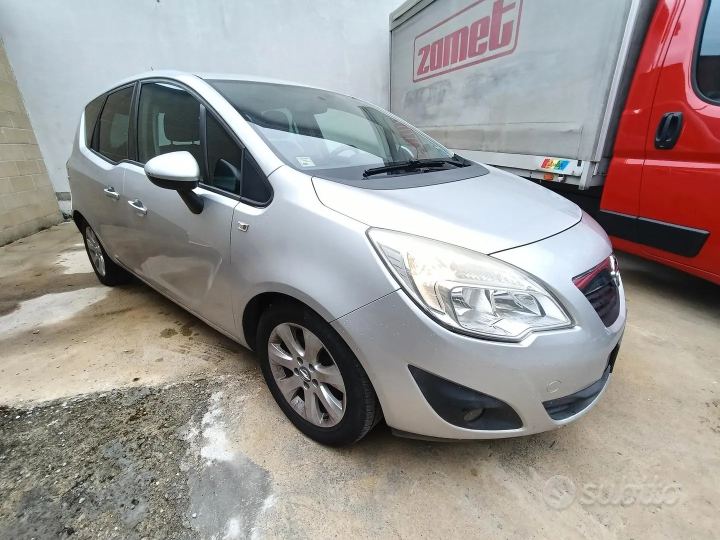 Opel Meriva 2013 photo 2