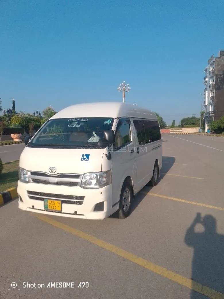 Toyota Hiace