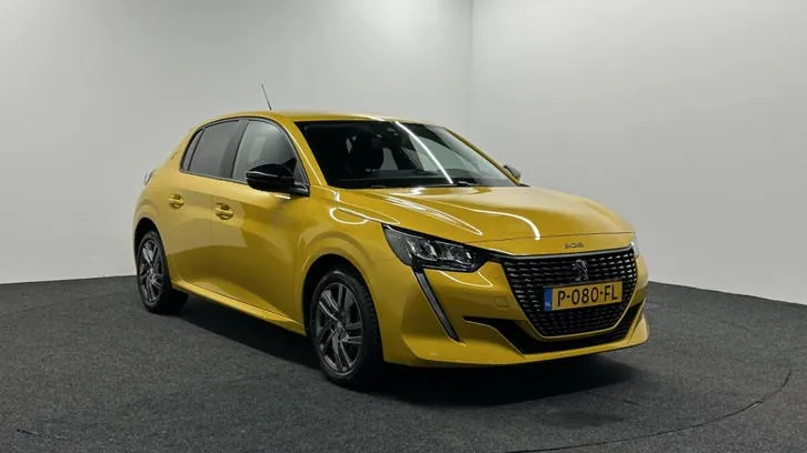 Peugeot 208 2022 photo 3