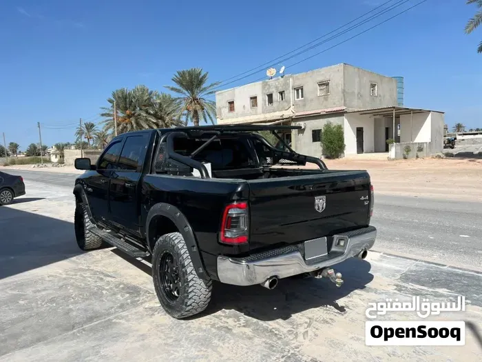 Dodge Ram Laramie 2010 photo 3
