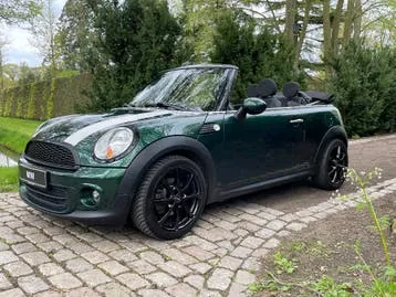 Mini Cooper Cabriolet 2011 photo 2