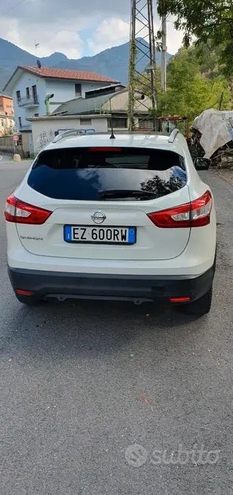 Nissan Qashqai 2015 photo 3