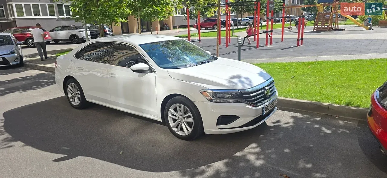 Volkswagen Passat 2020 photo 3