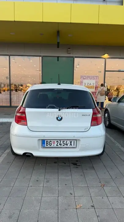 BMW 116 2010 photo 4