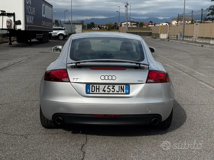 Audi Tt 2007 photo 4