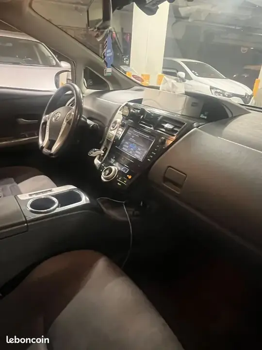 Toyota Prius 2013 photo 3