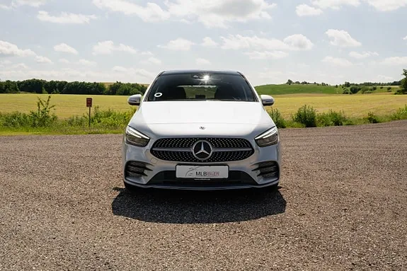 Mercedes-Benz B-Class 2019 photo 3
