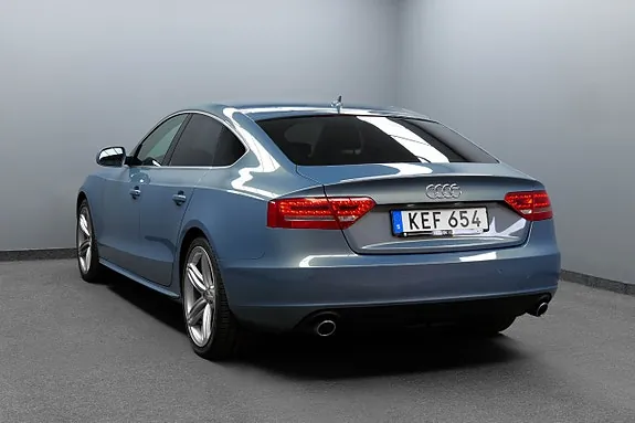 Audi A5 2011 photo 3