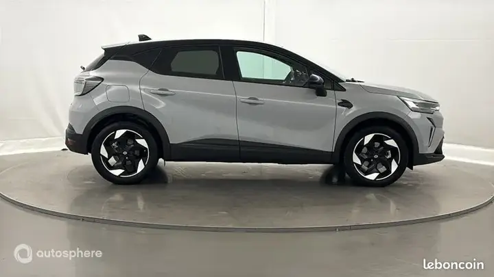 Renault Captur 2024 photo 4