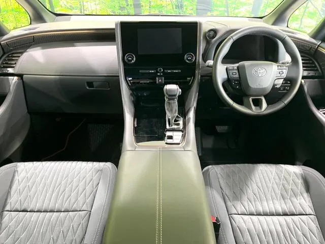 Toyota Alphard Hybrid X 2026 photo 2