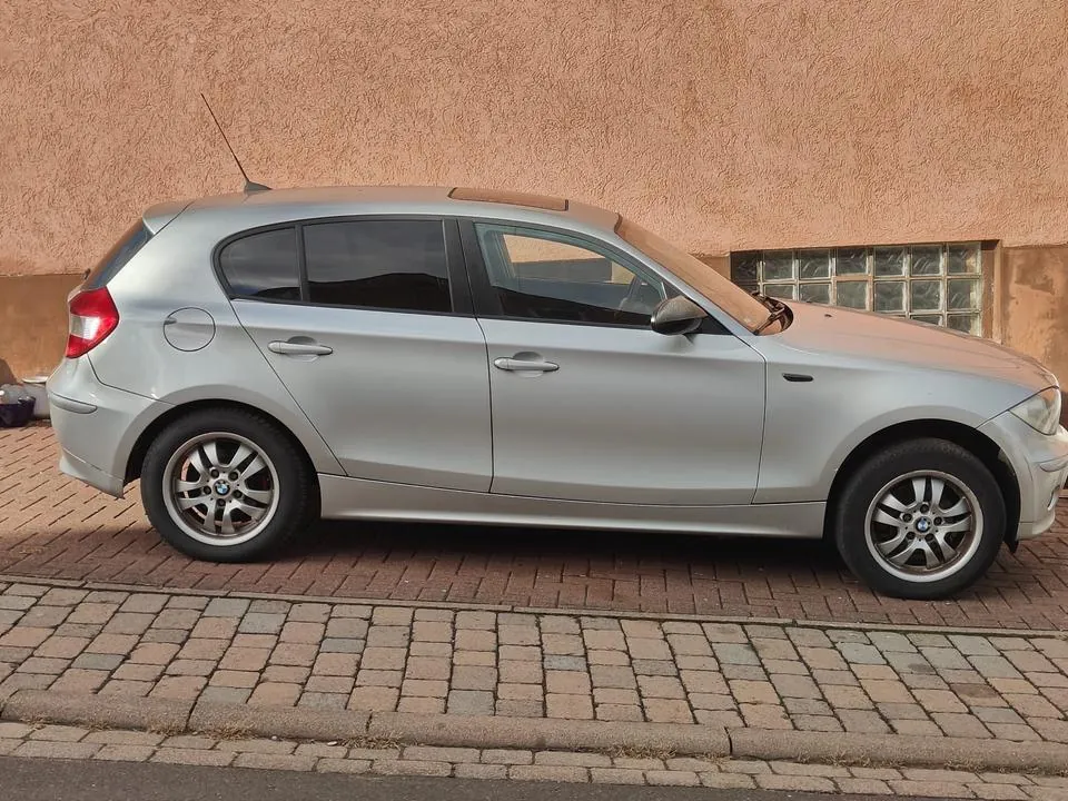 BMW 120I