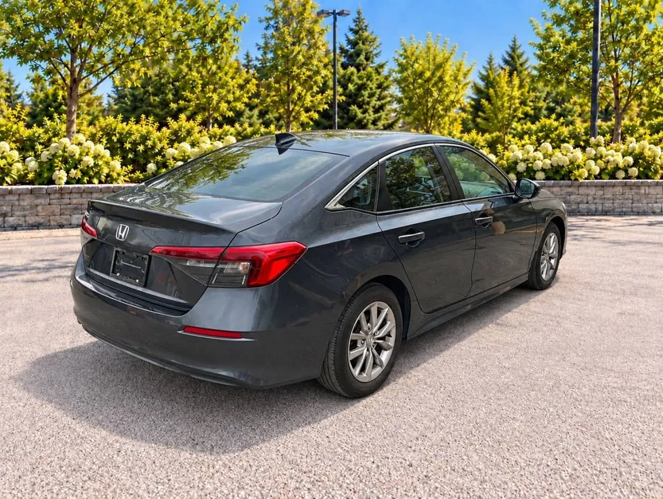 Honda Civic 2022 photo 3