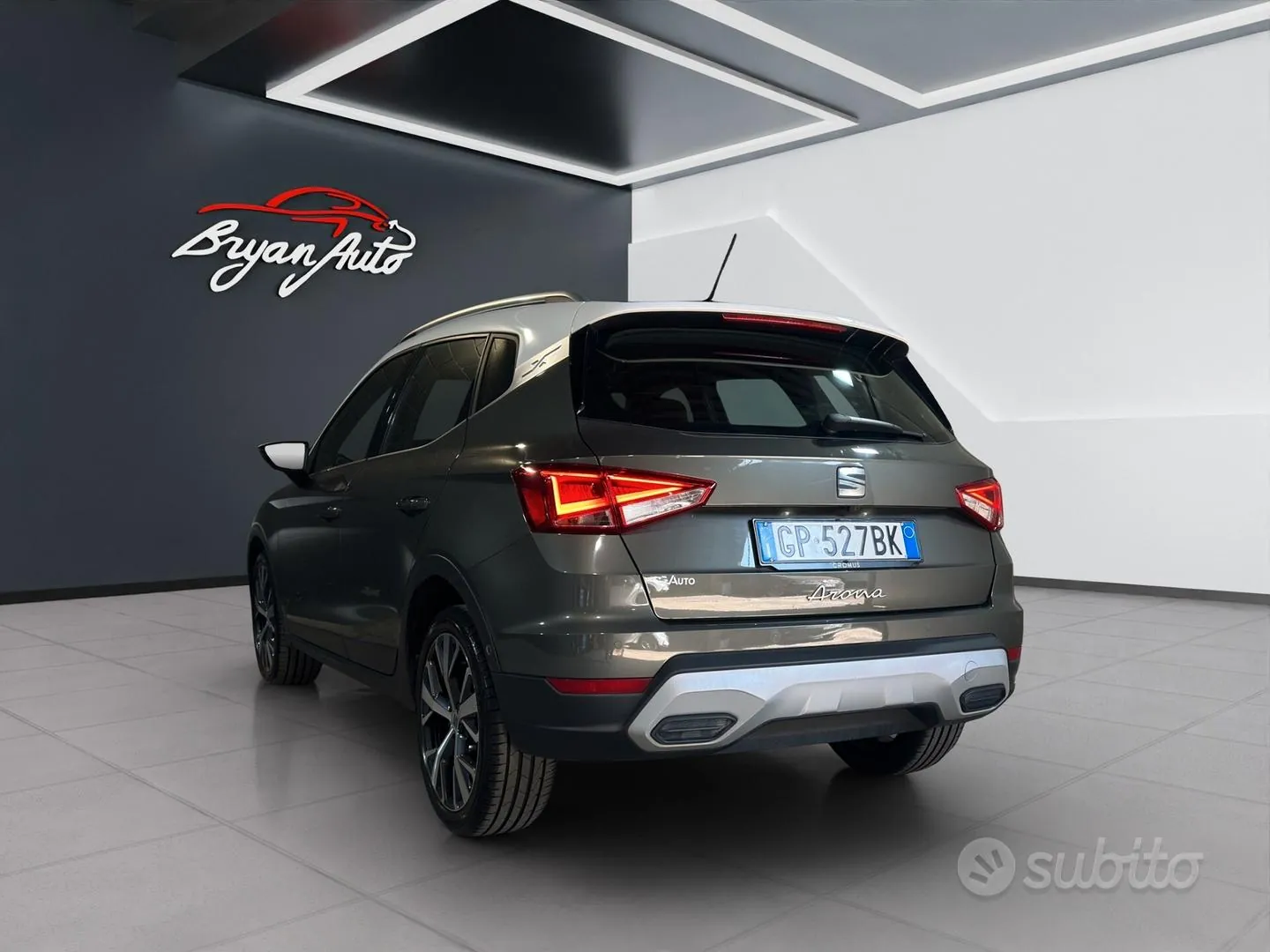 Seat Arona 2023 photo 3
